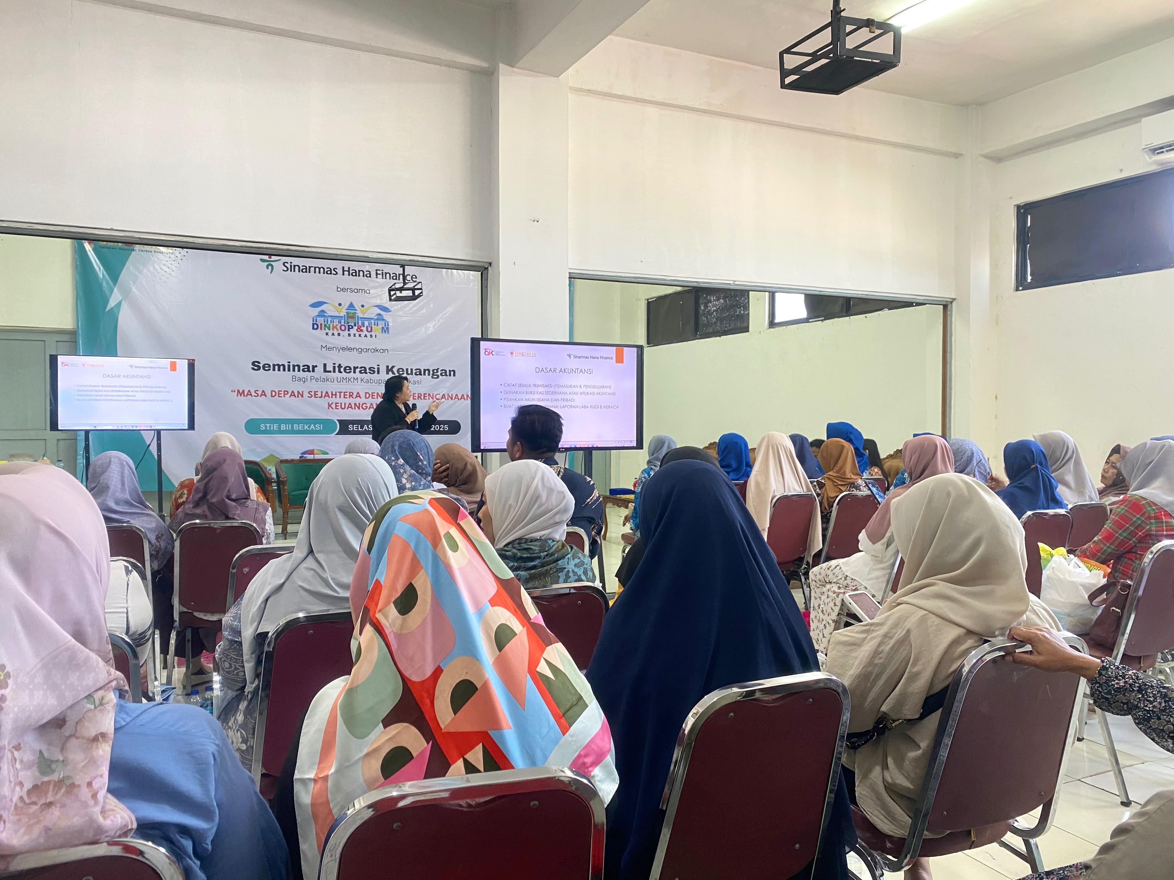 Peningkatan Literasi Keuangan bagi UMKM Kabupaten Bekasi